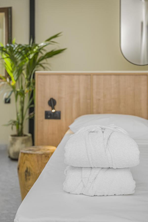 Achatis Suites Limenas Chersonisou Exterior foto